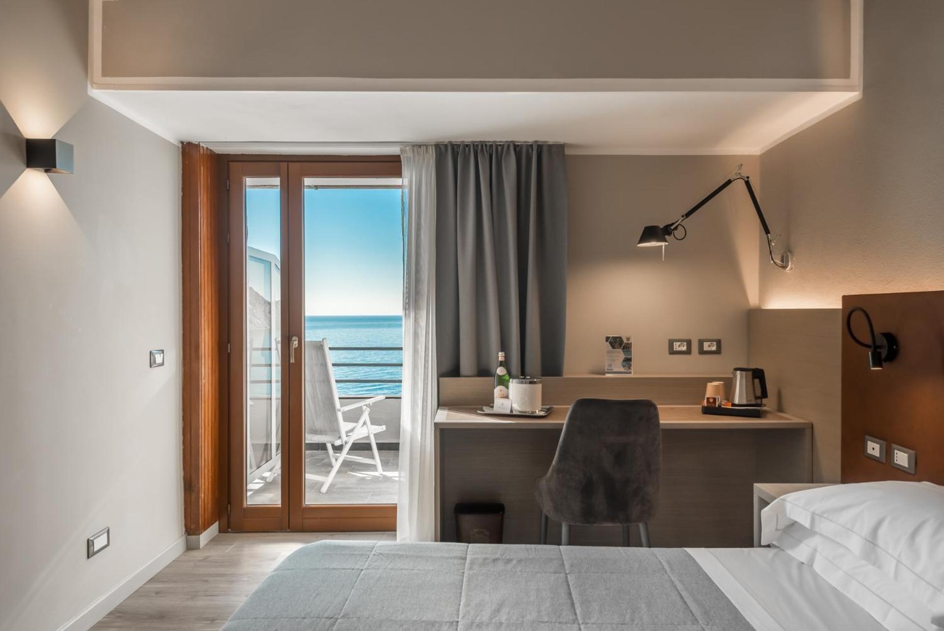 Hotel Porto Roca Monterosso al Mare Kültér fotó